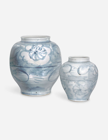 #color::blue #size::small #size::large