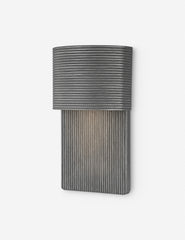 #color::graphite #size::small