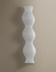 #color::white #size::large