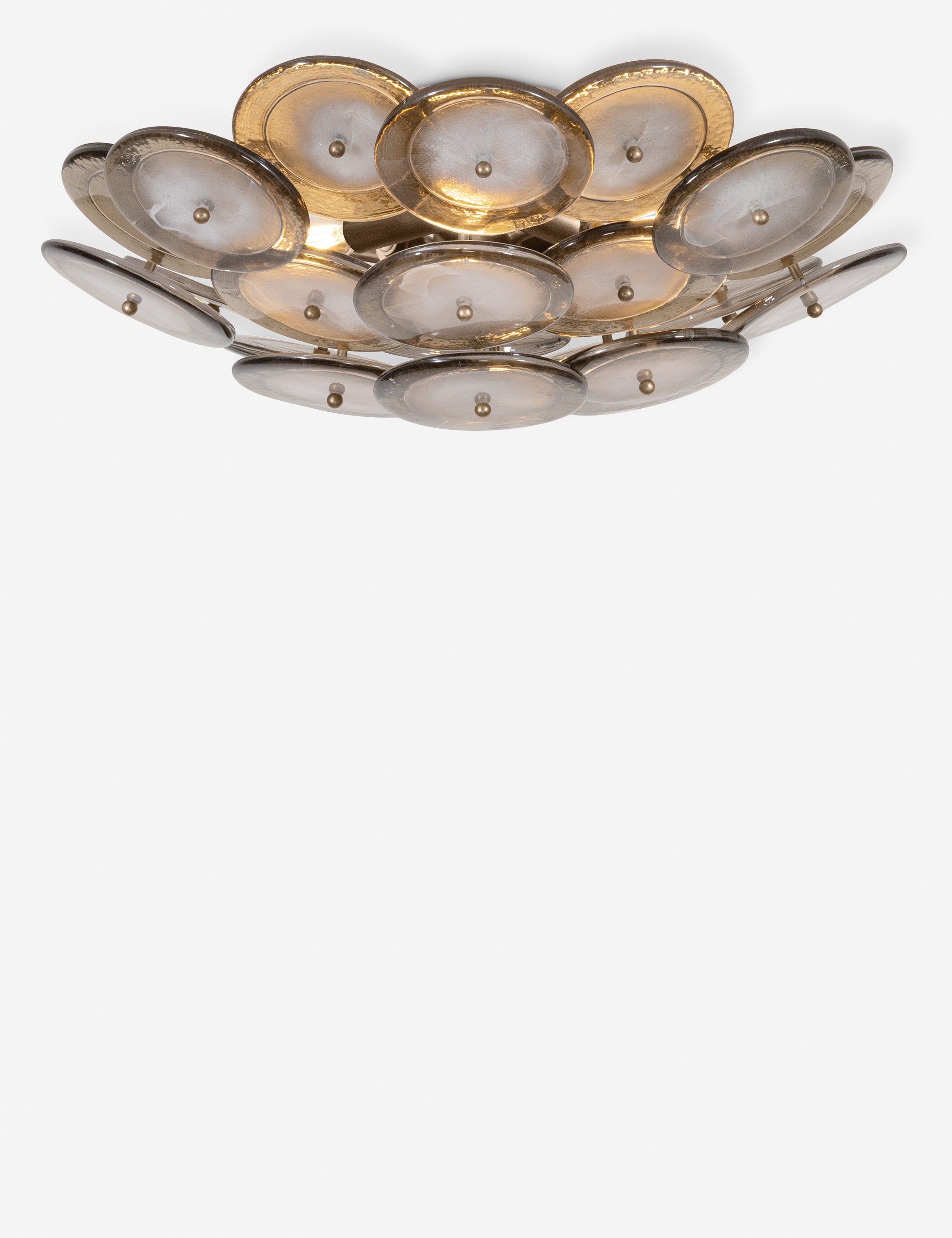 #color::antique-brass #size::20-dia