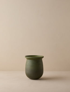 Campden matte green ceramic vase by Heidi Caillier.