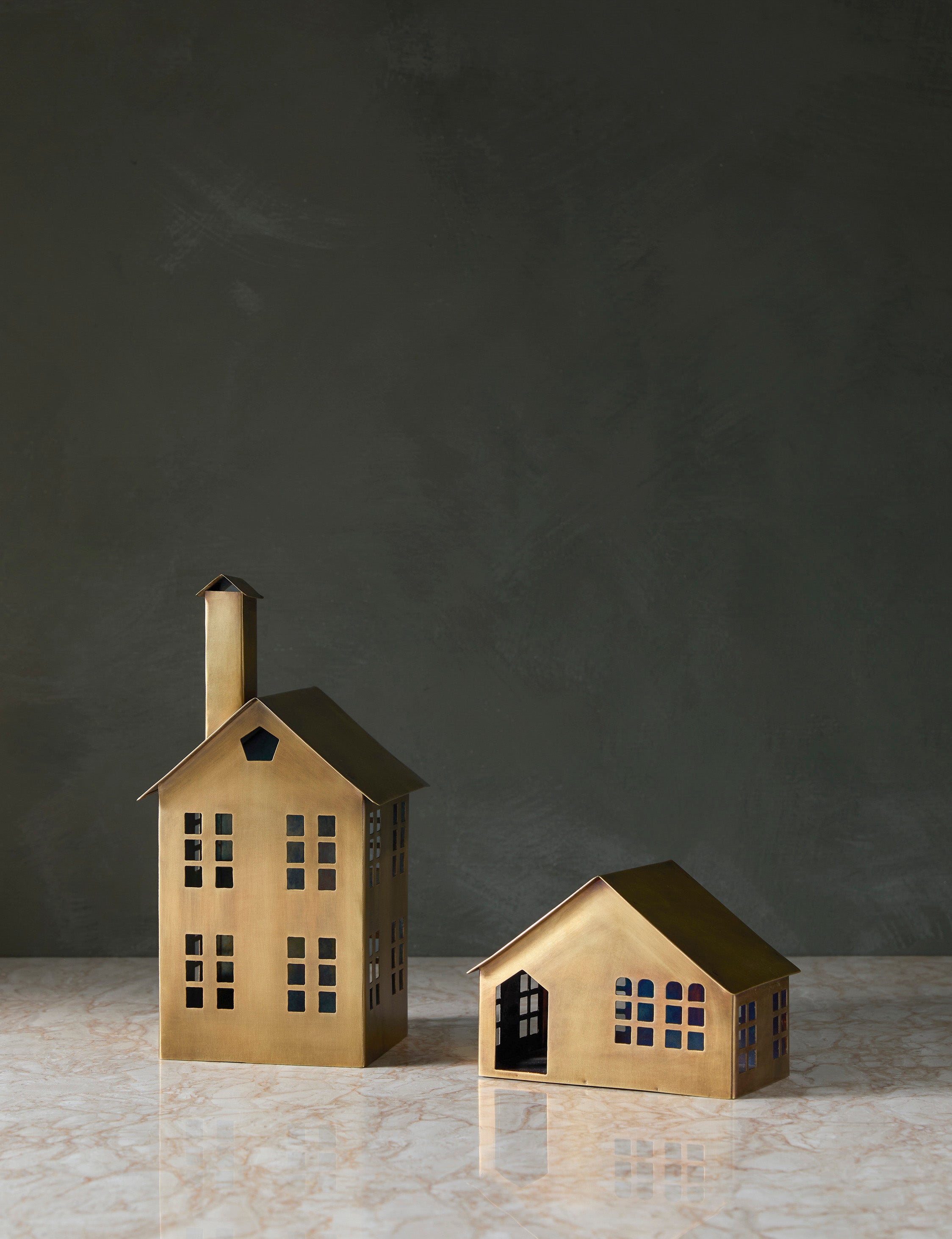 #color::brass | Elodie metal mantel houses