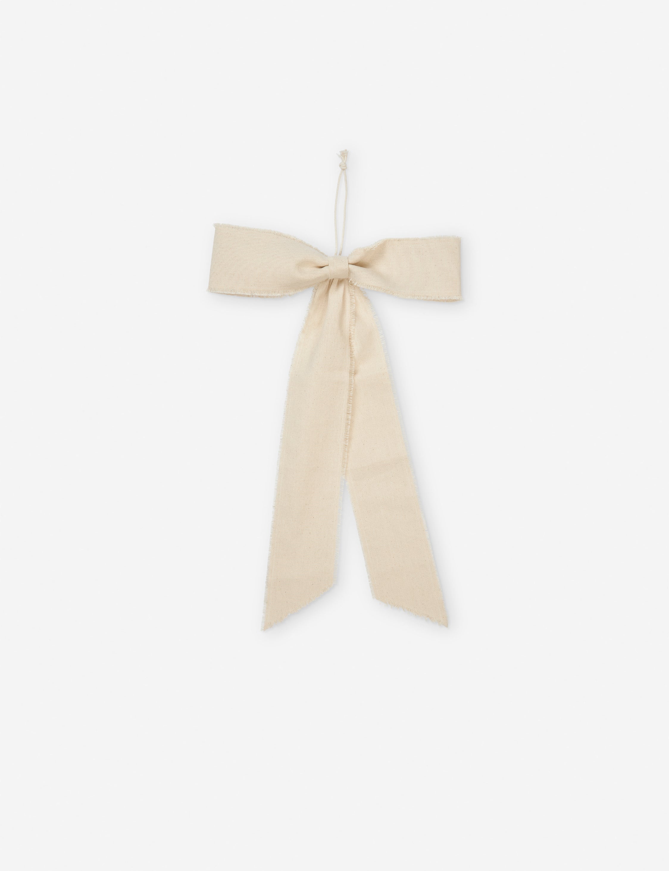 #color::ivory