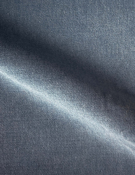 #color::denim-vintage-velvet