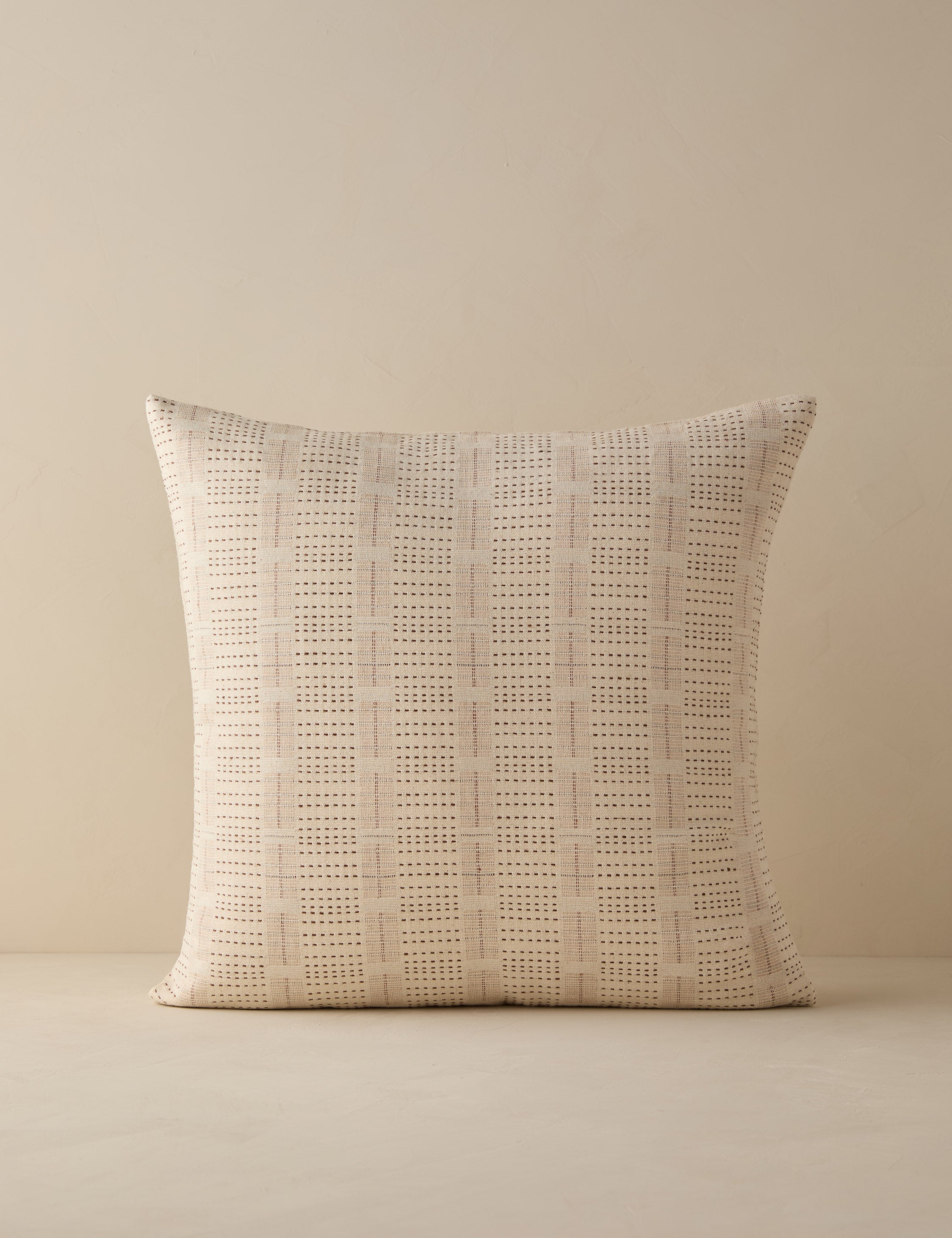 #color::ivory #style::square
