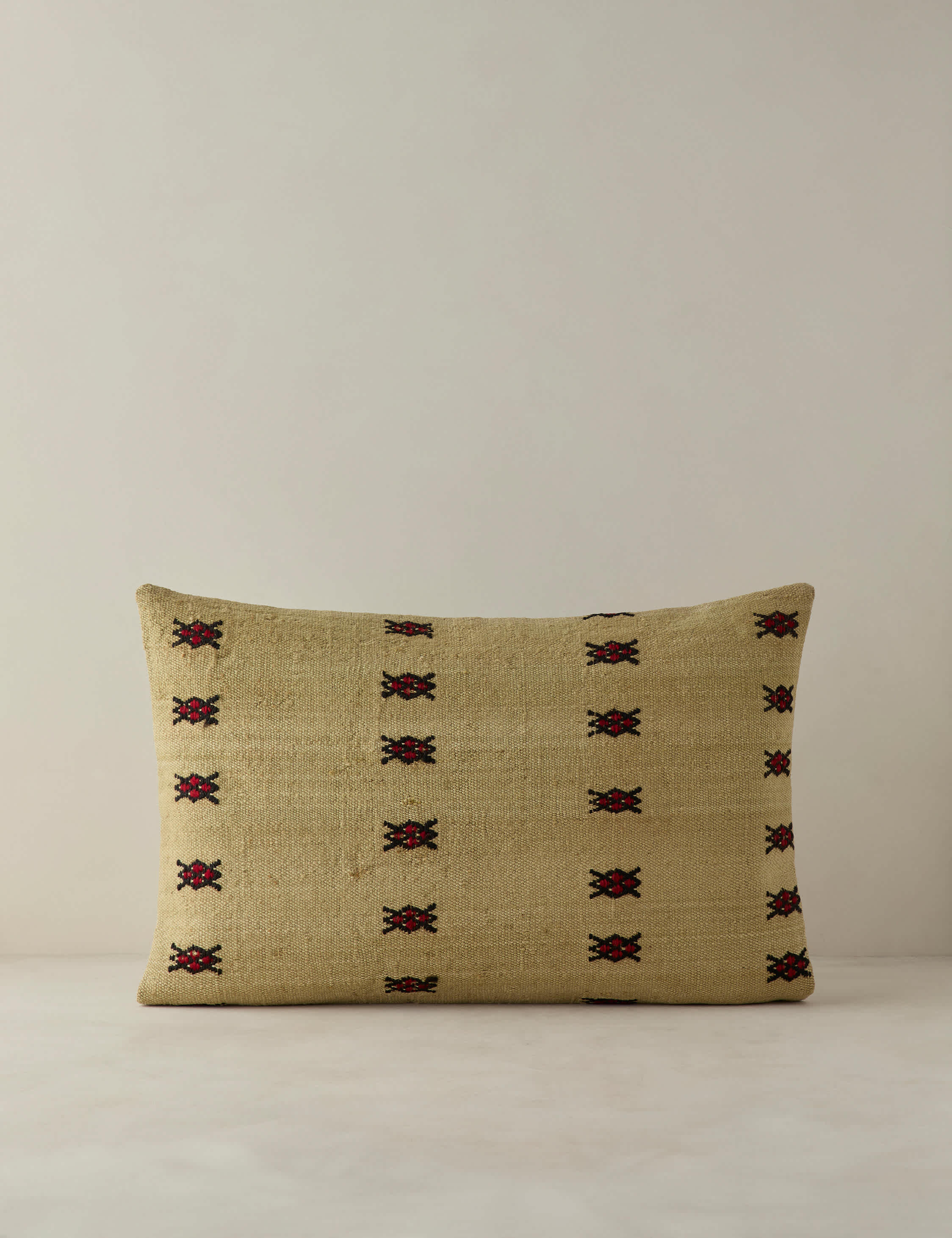 Vintage Lumbar Pillow No. 371, 16" x 24"
