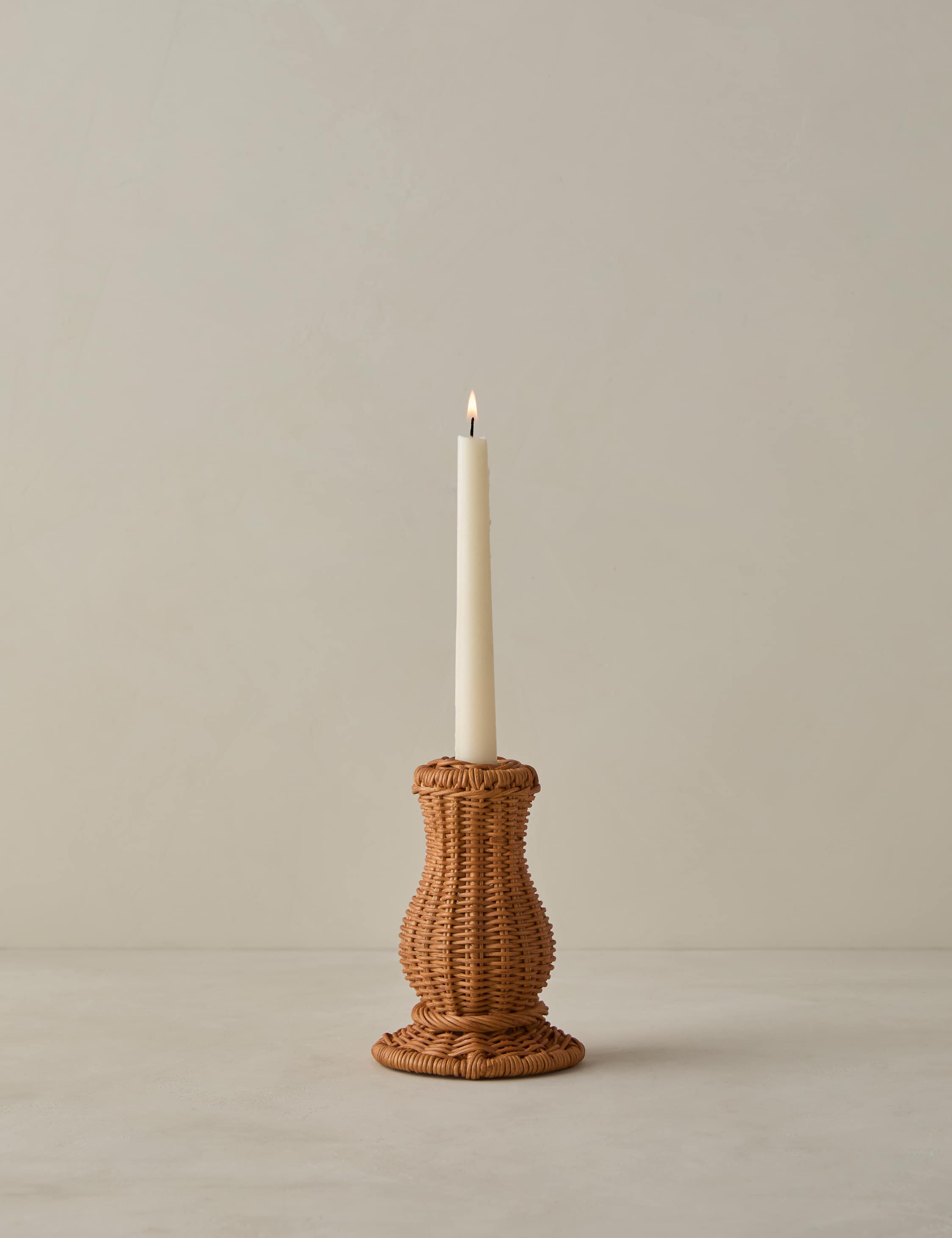#color::ginger #size::large