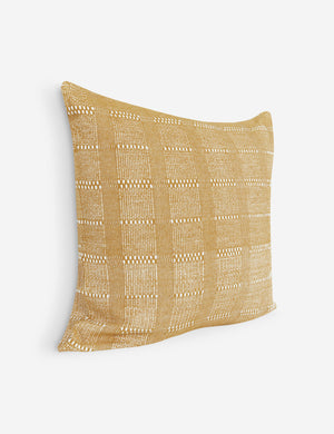 Kella Pillow