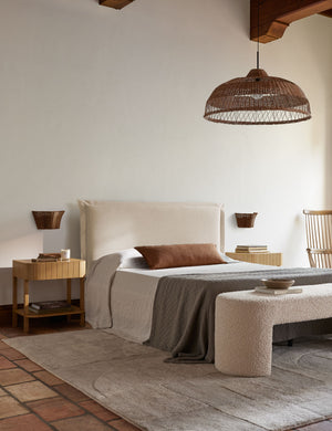Elara Platform Bed : Mineral Velvet / Full