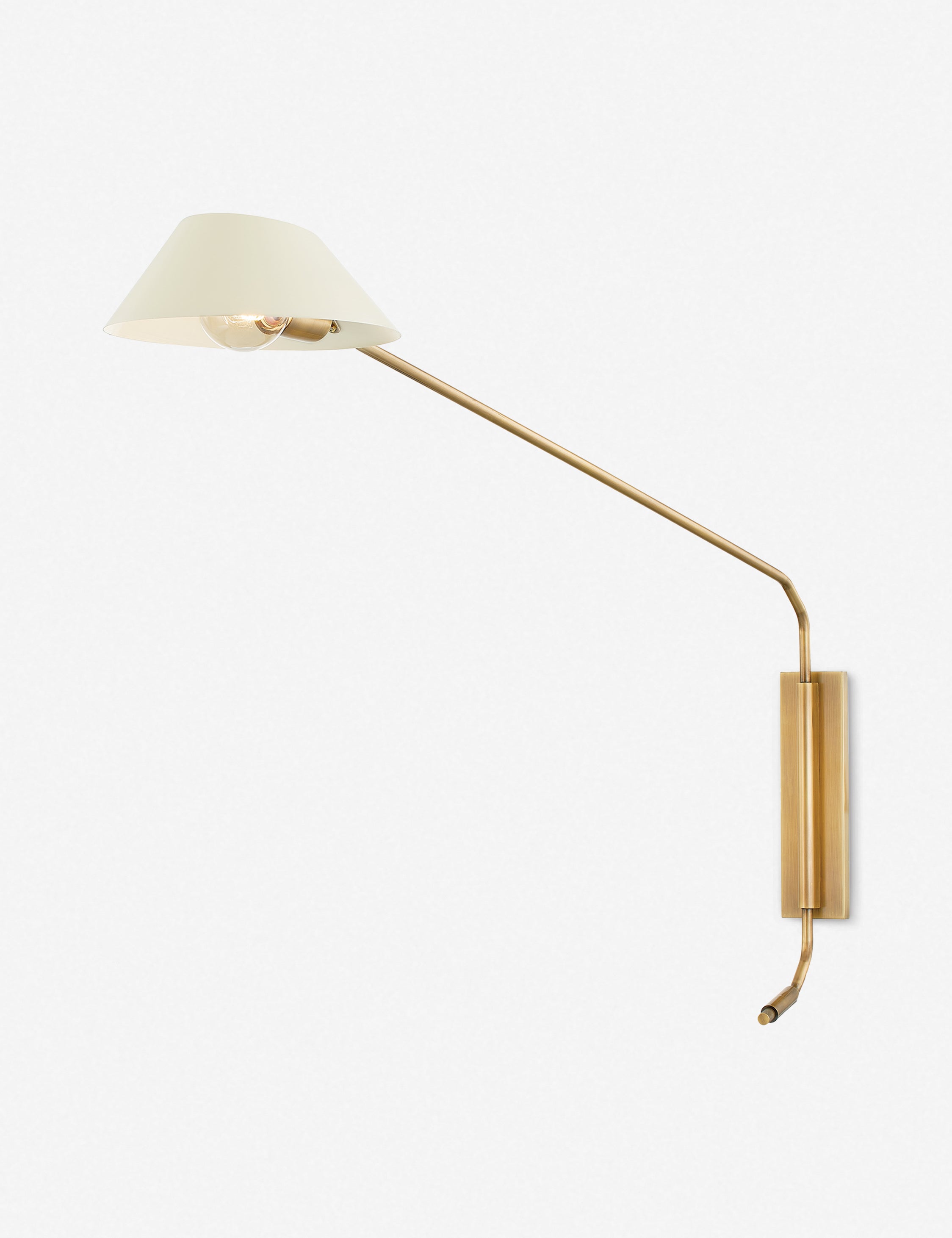 #color::cream-and-brass